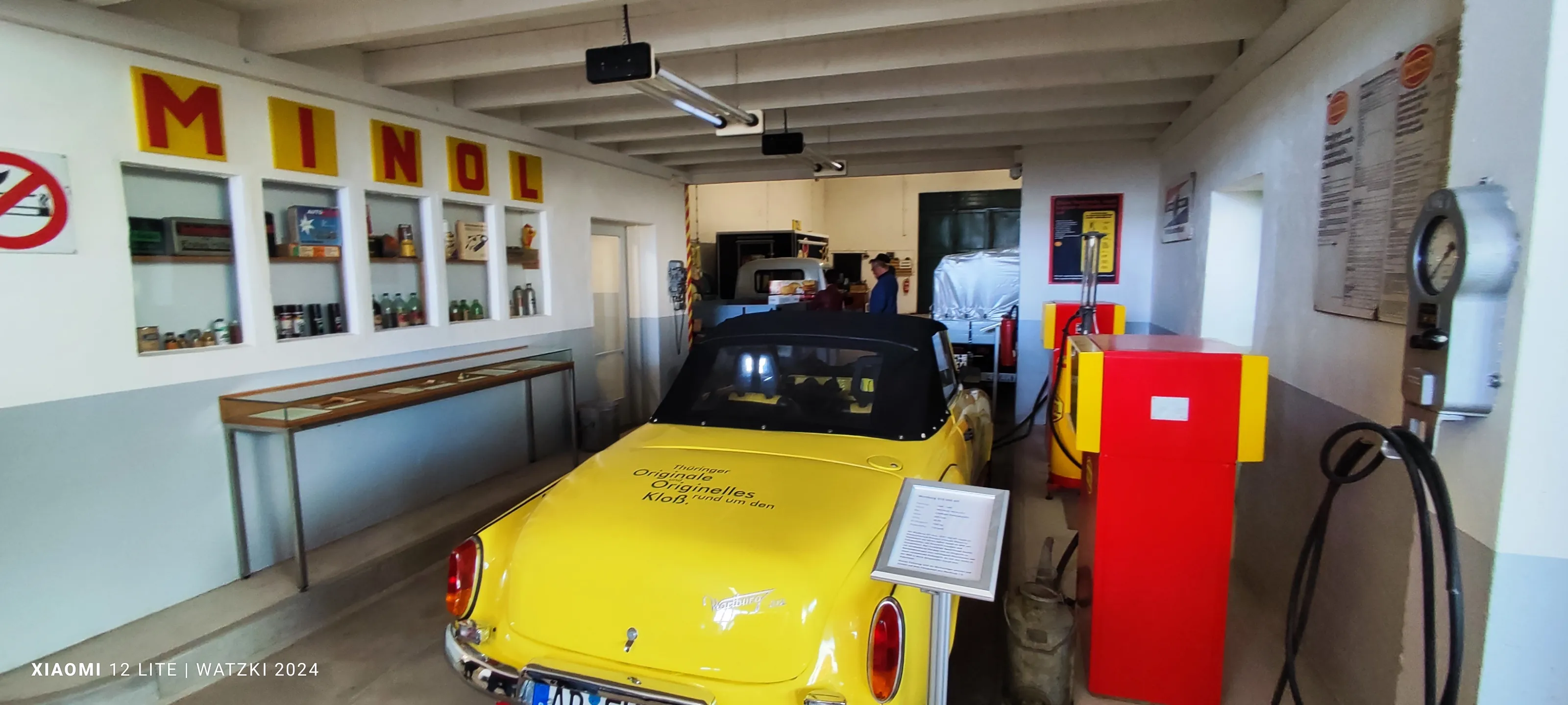 ./HeimatJubi/43_Heimatverein Vippachedelhausen im Klosmuseum_Fahrzeuge 2025_ergebnis.webp